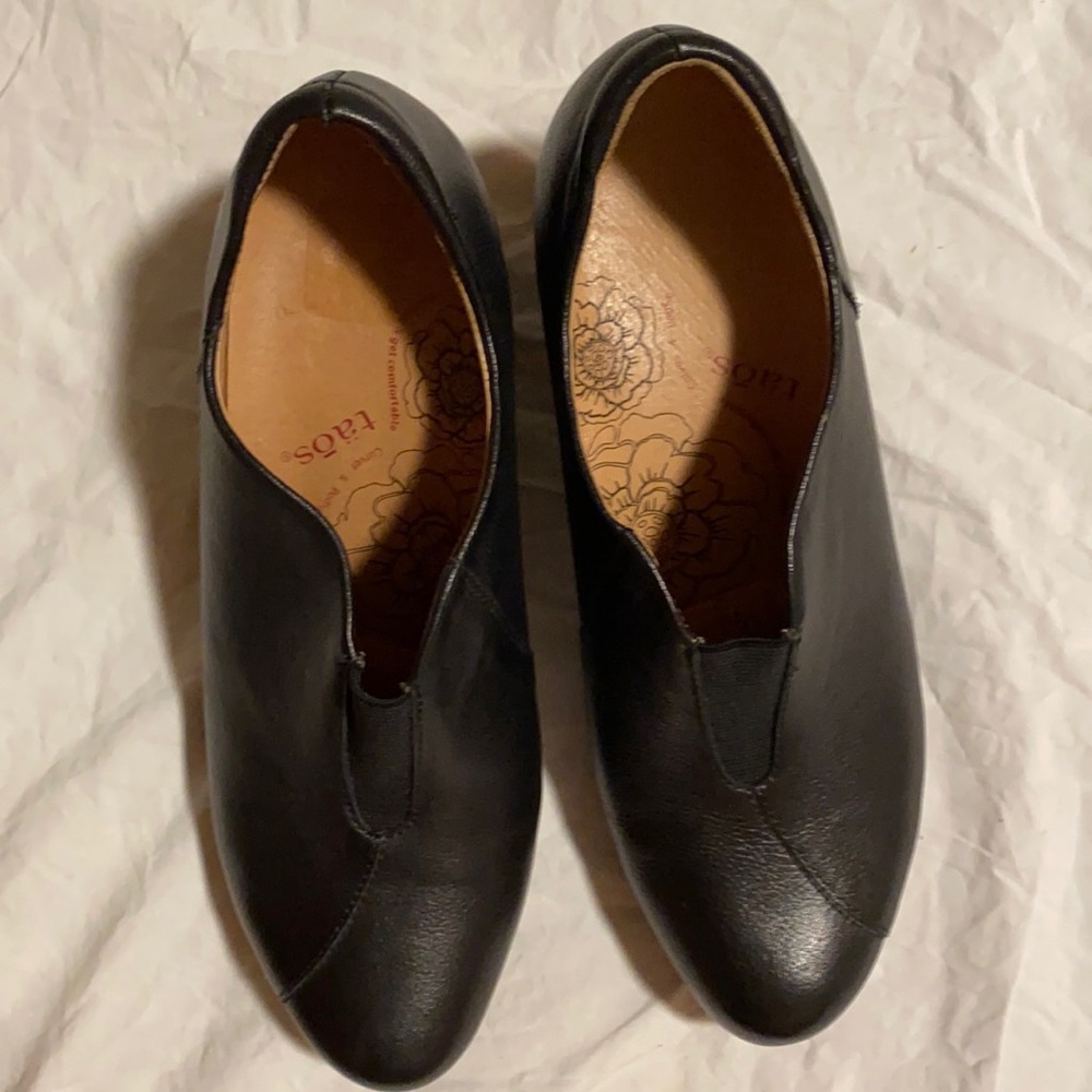 Täōs shoes